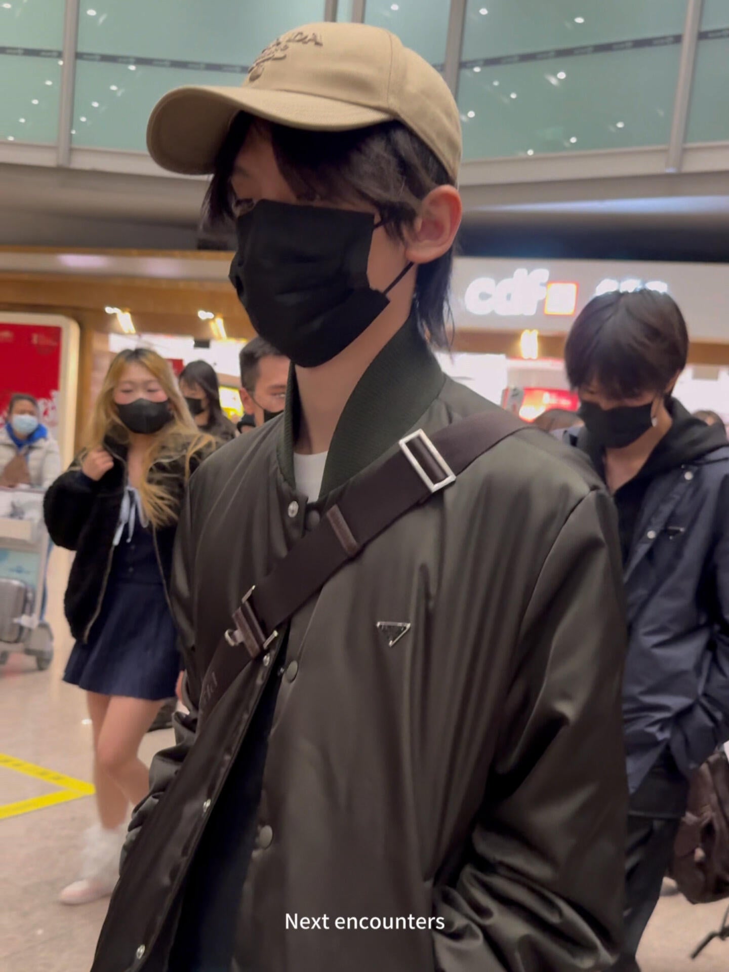 BVG / 프라다 재킷 코트