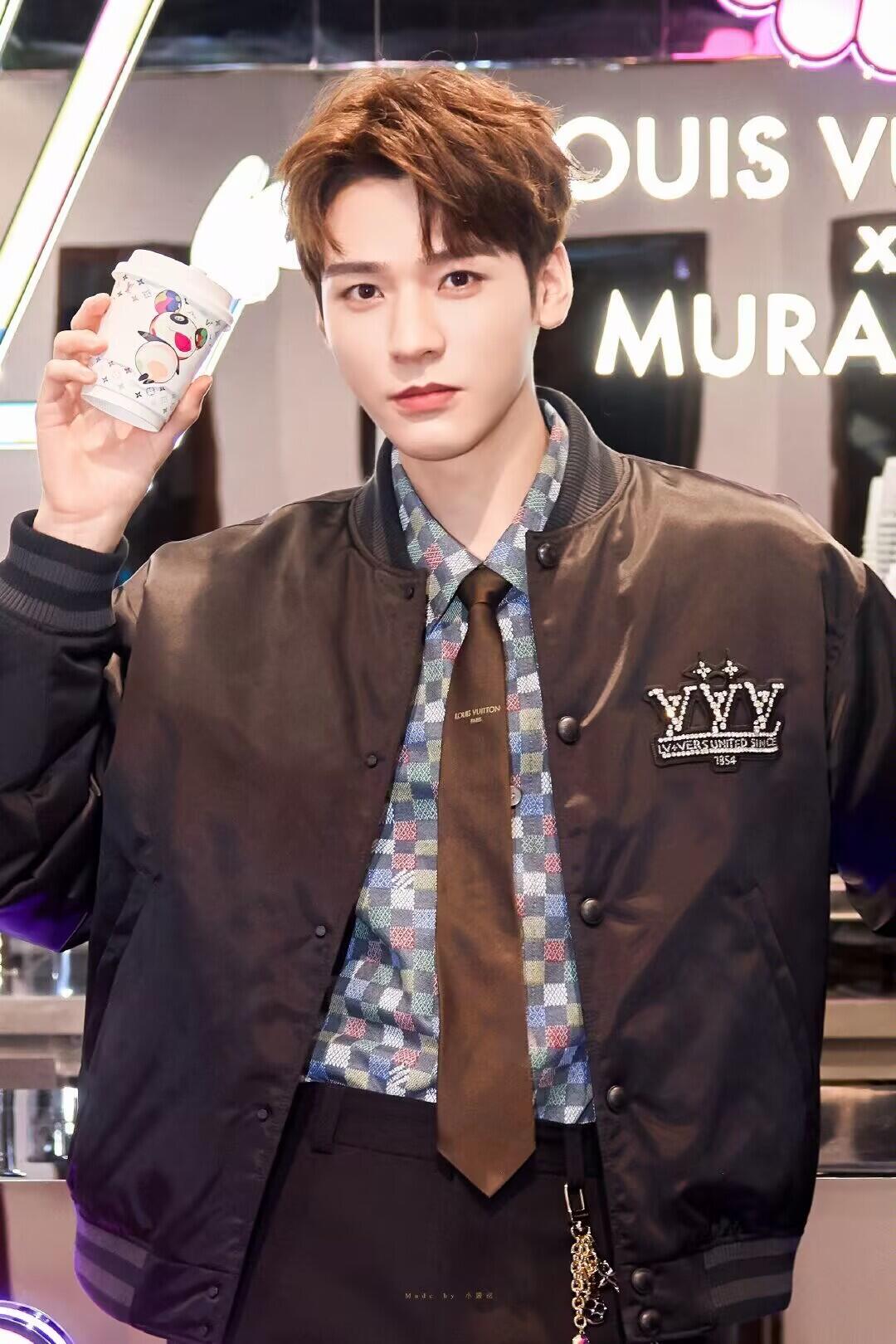 BVG / 루이비통 재킷 코트