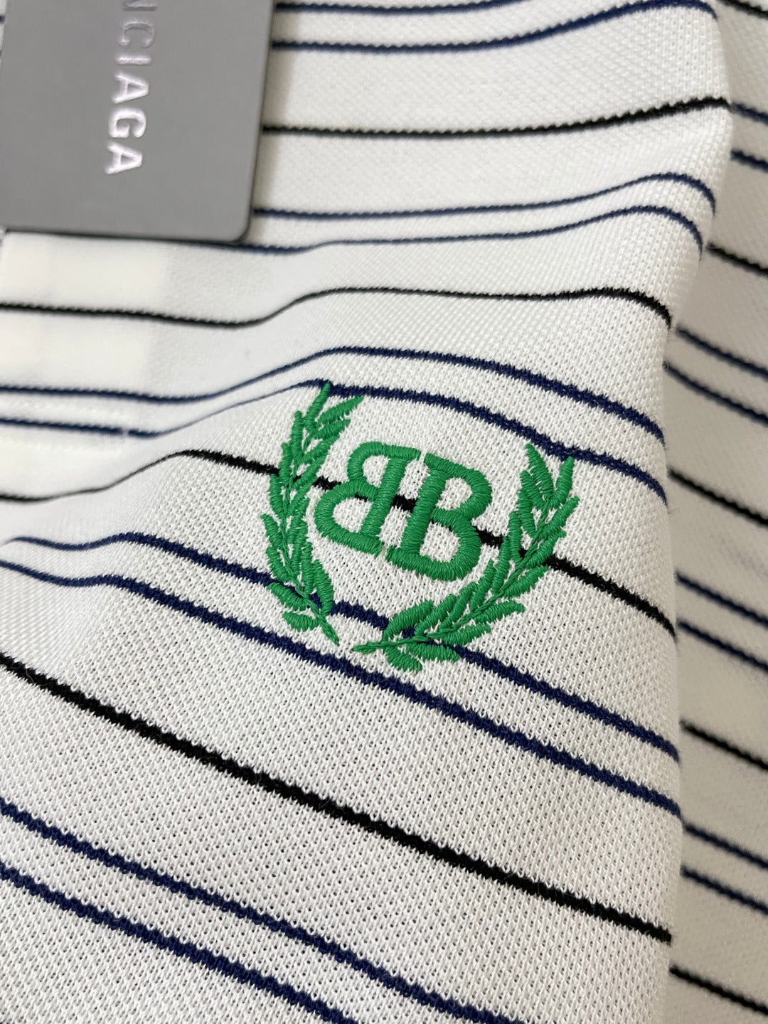 BVG / 발렌시아가 반팔티
