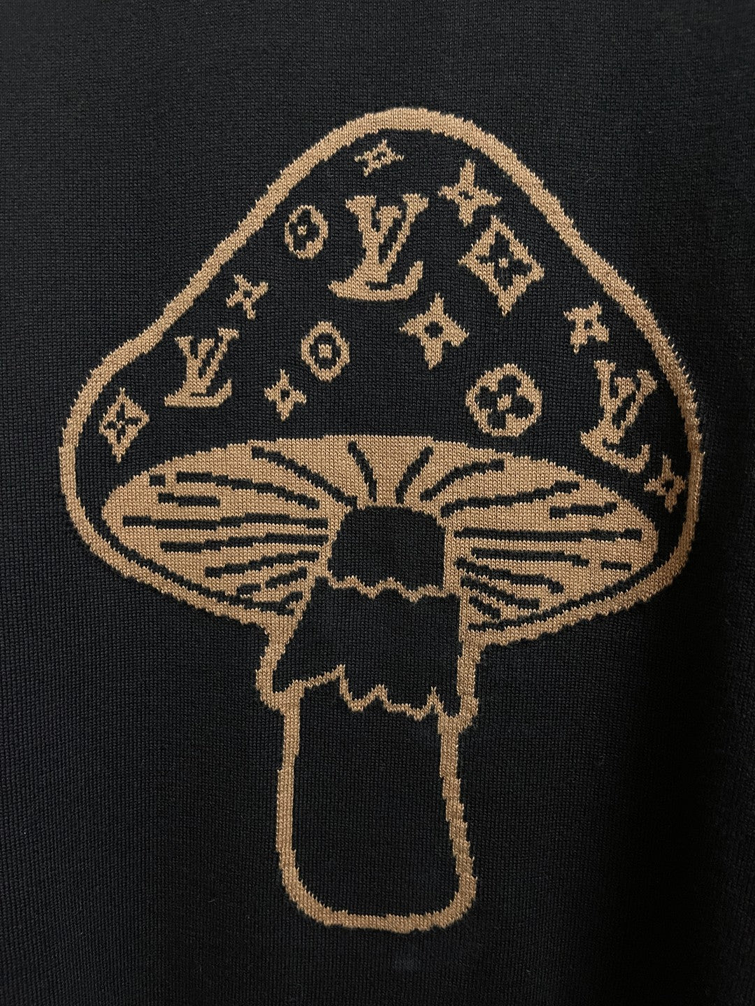 BVG / 루이비통 반팔