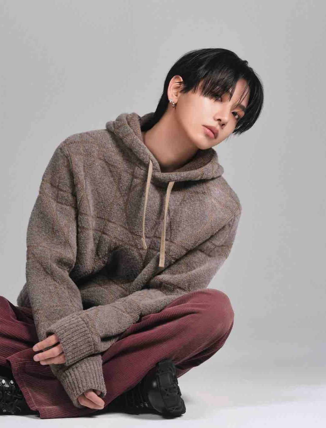 BVG / 디올 후드티