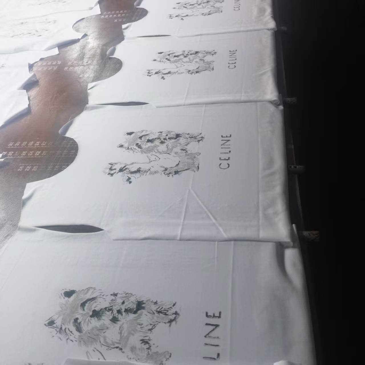 GTR / 셀린느 라운드넥 반팔 티셔츠