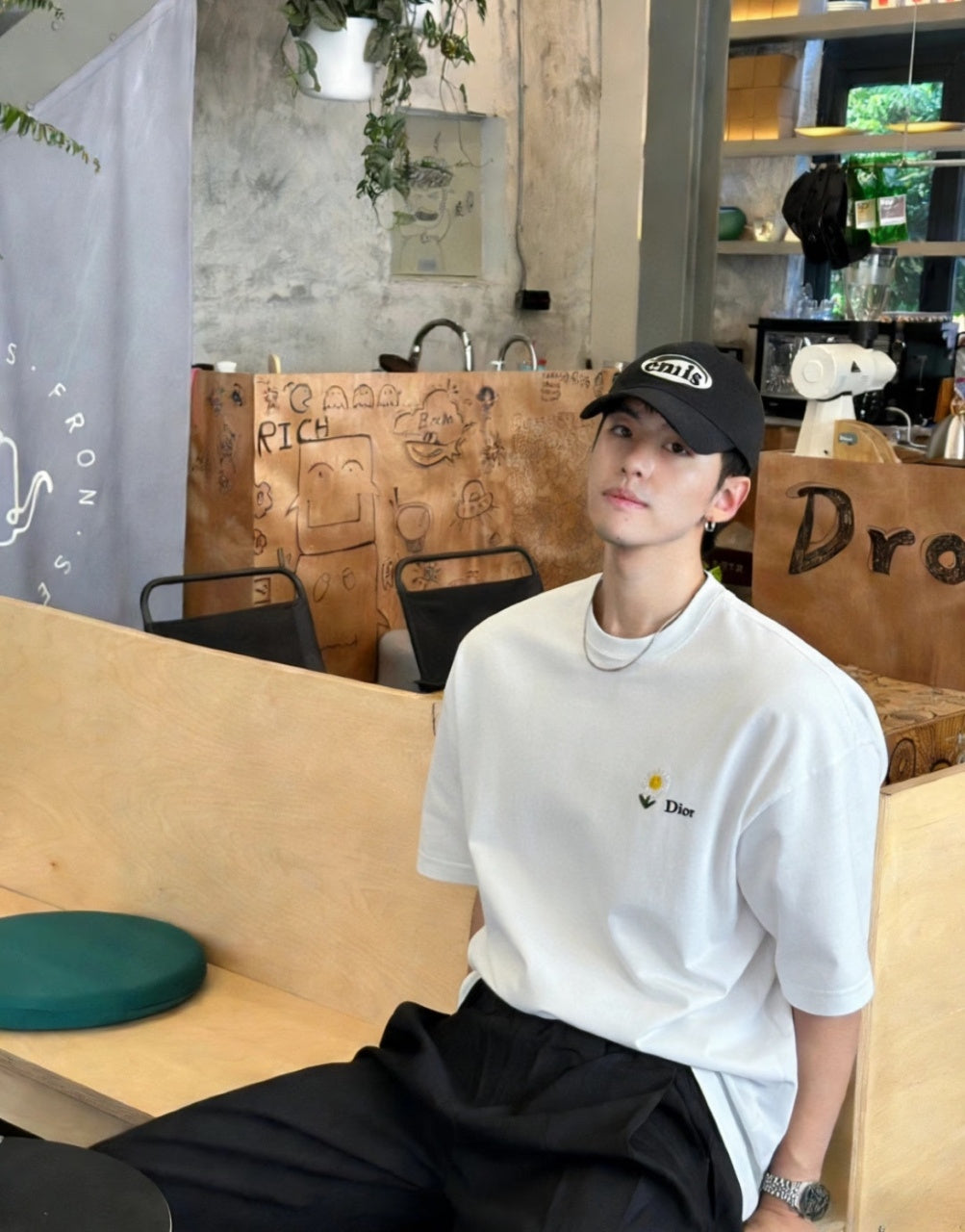 BVG / 디올 반팔