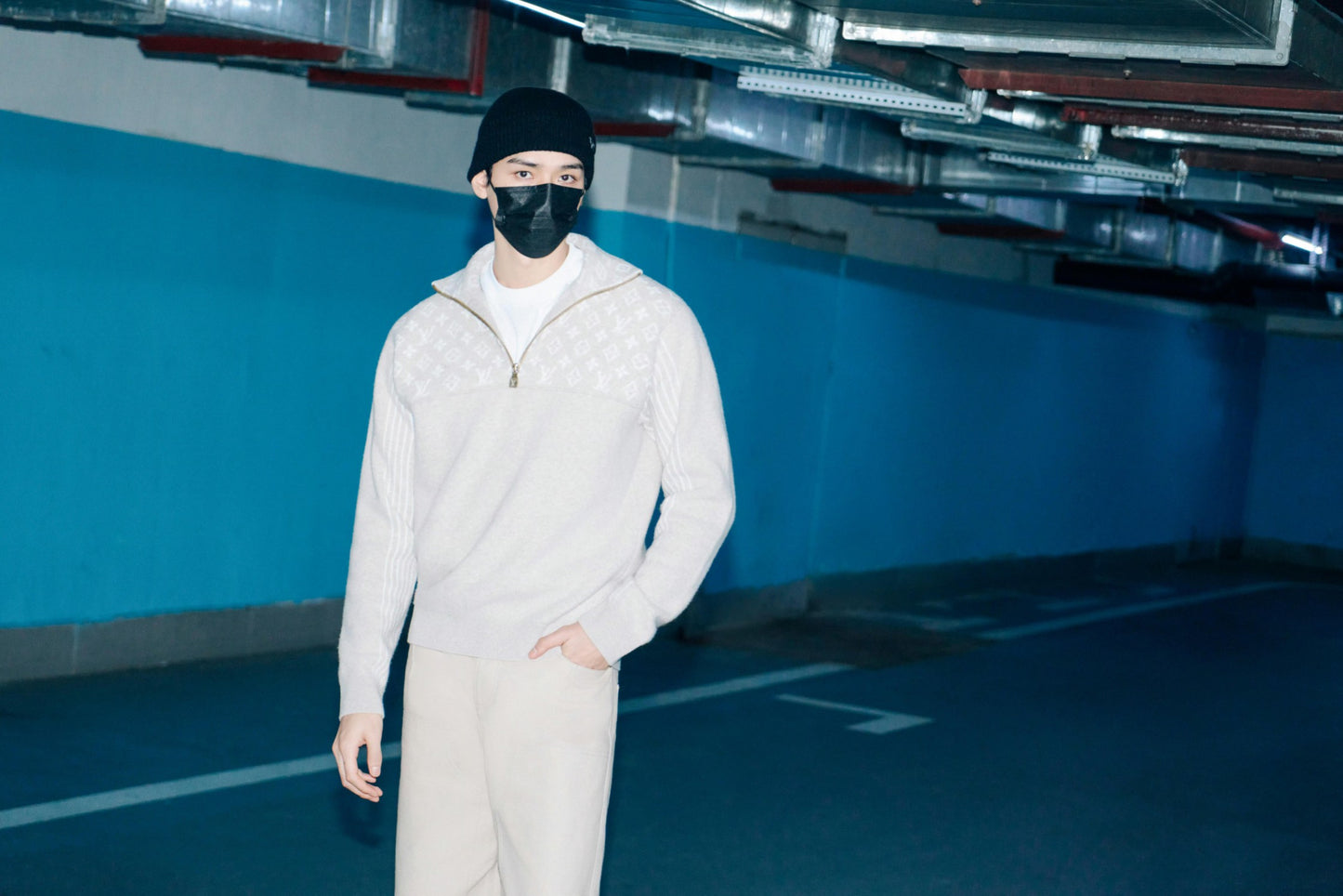 BVG / 루이비통 니트