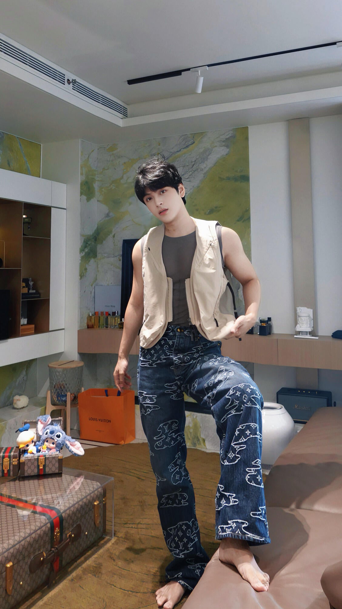 BVG / 루이비통 바지