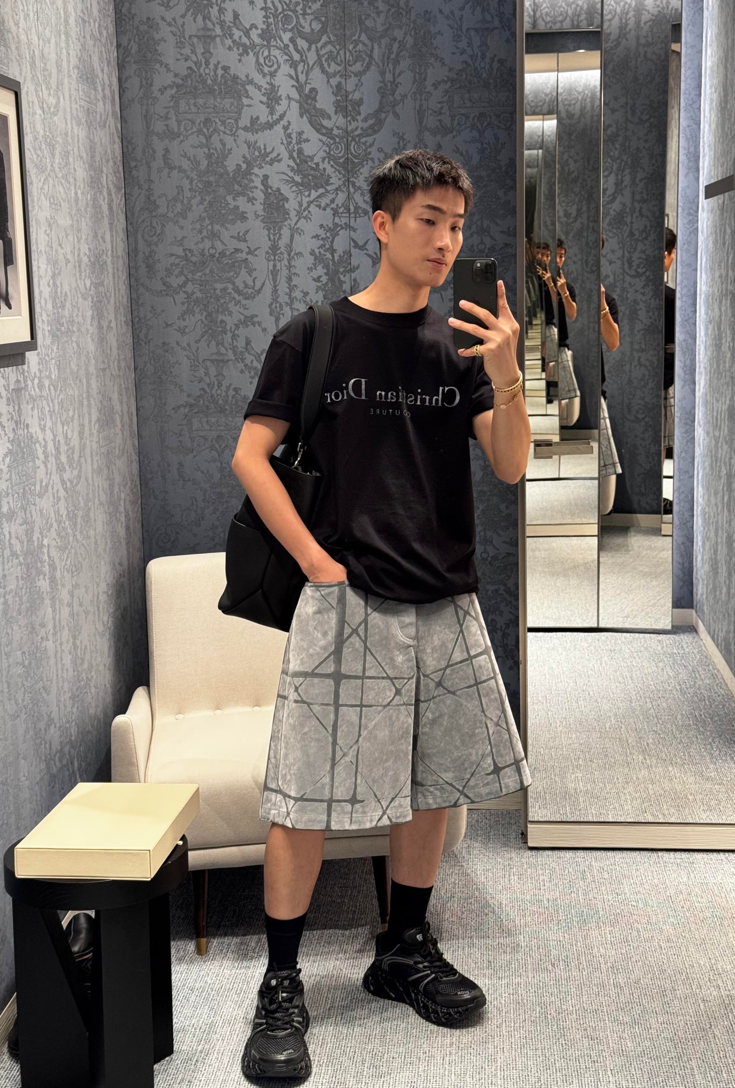 BVG / 디올 반팔