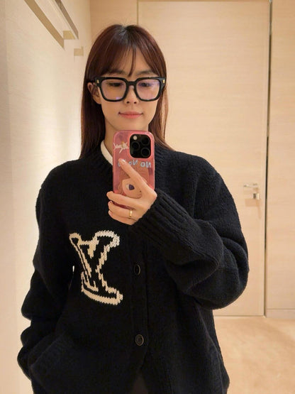 BVG / 루이비통 니트