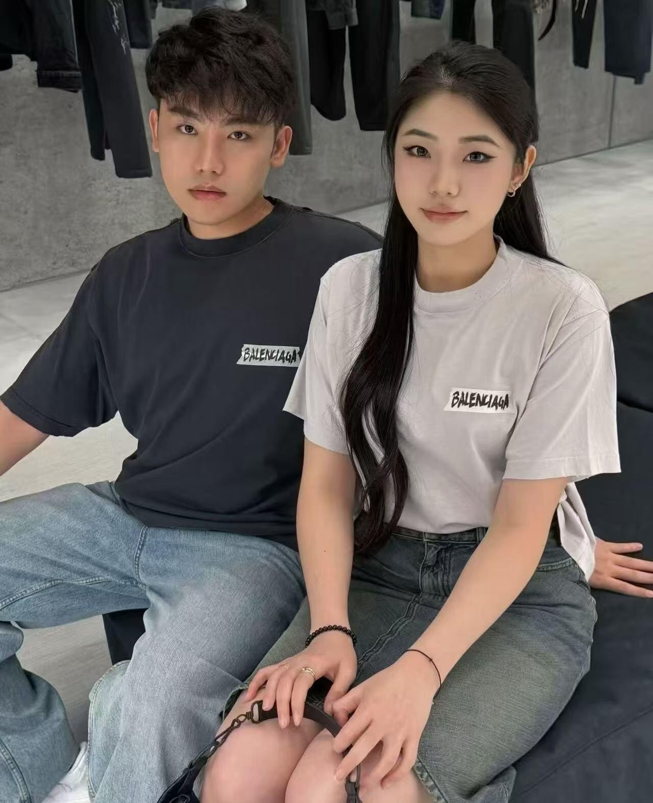 BVG / 발렌시아가 반팔