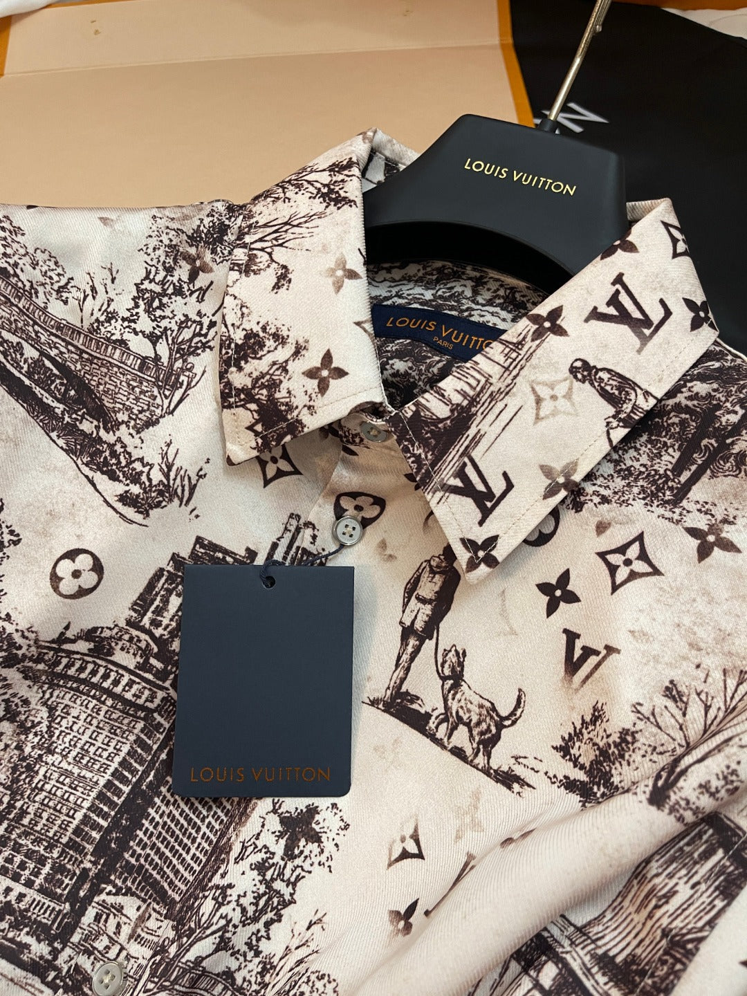 BVG / 루이비통 셔츠