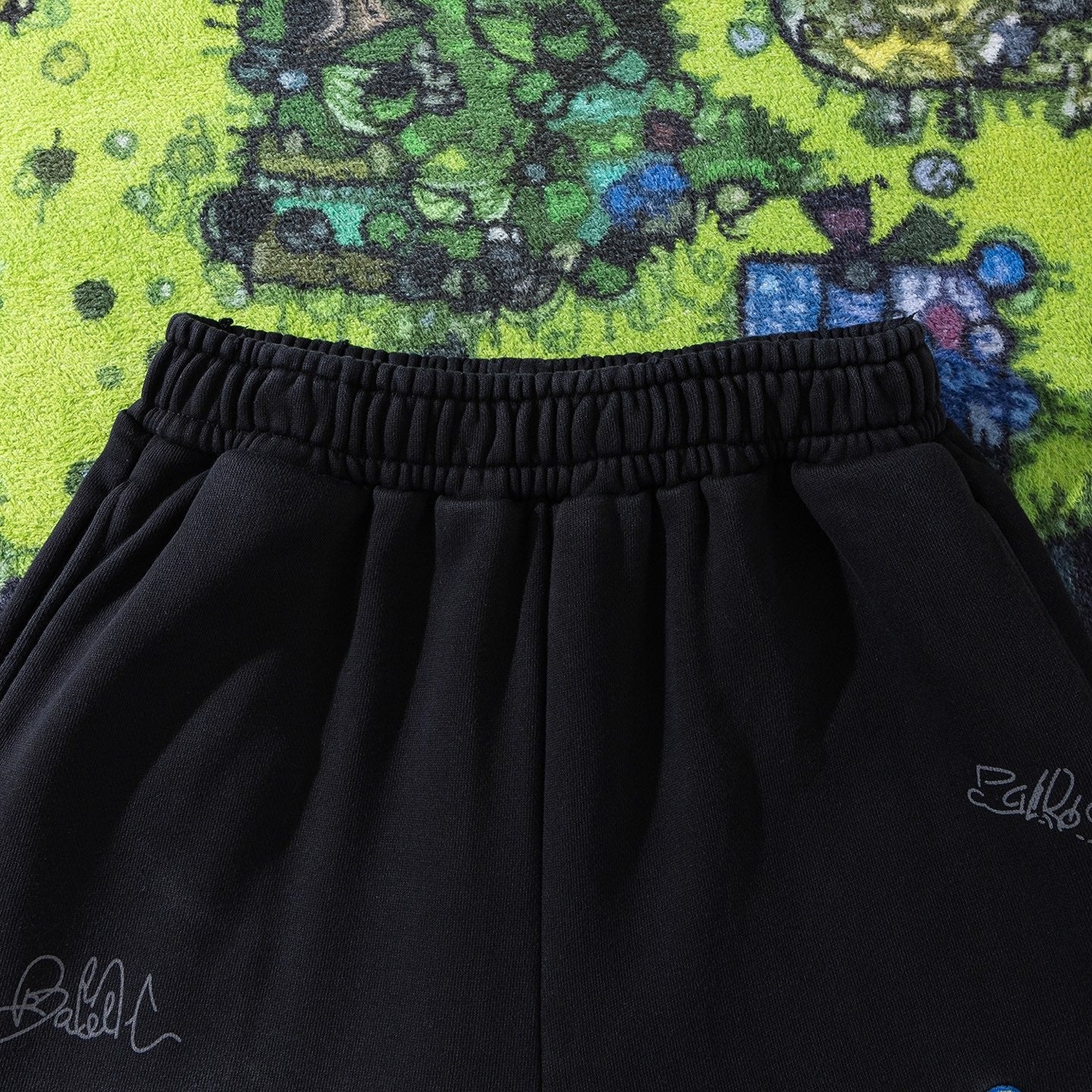 ZZLL / 발렌시아가 바지