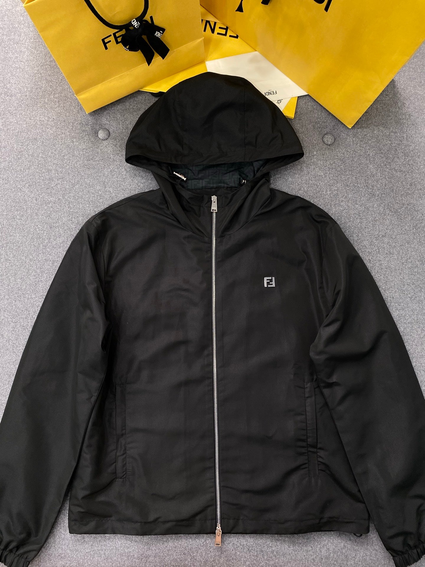 TJ셀러  / 펜디 재킷