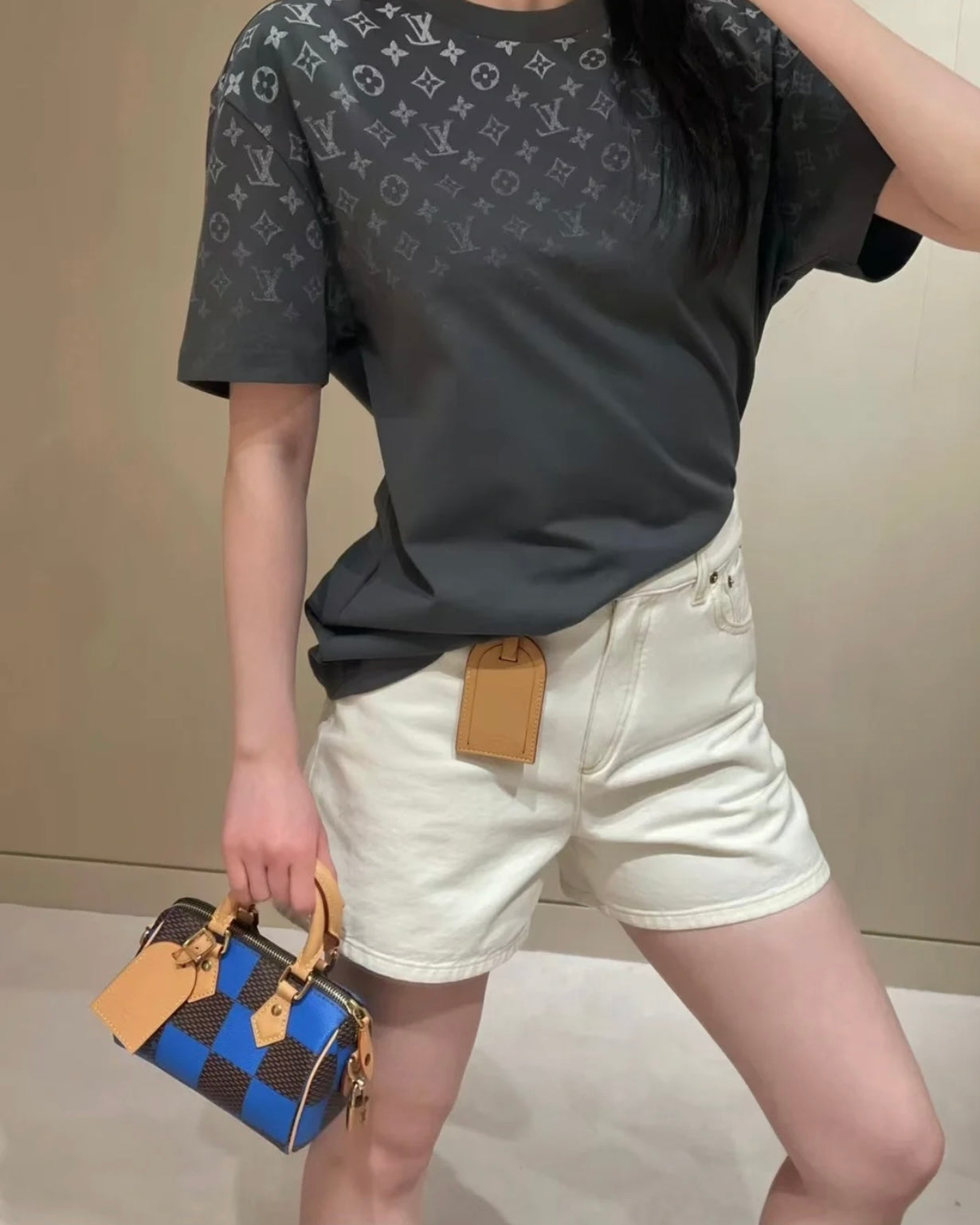 TJ셀러  / 루이비통 반팔