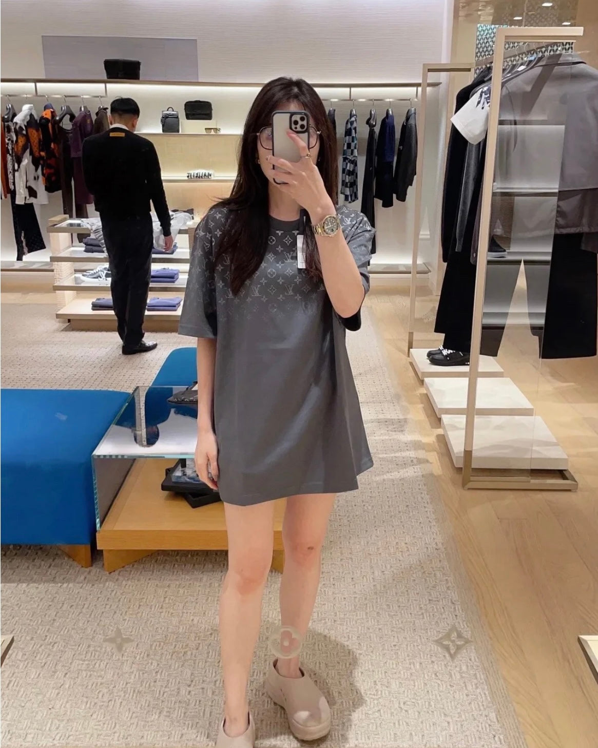 TJ셀러  / 루이비통 반팔