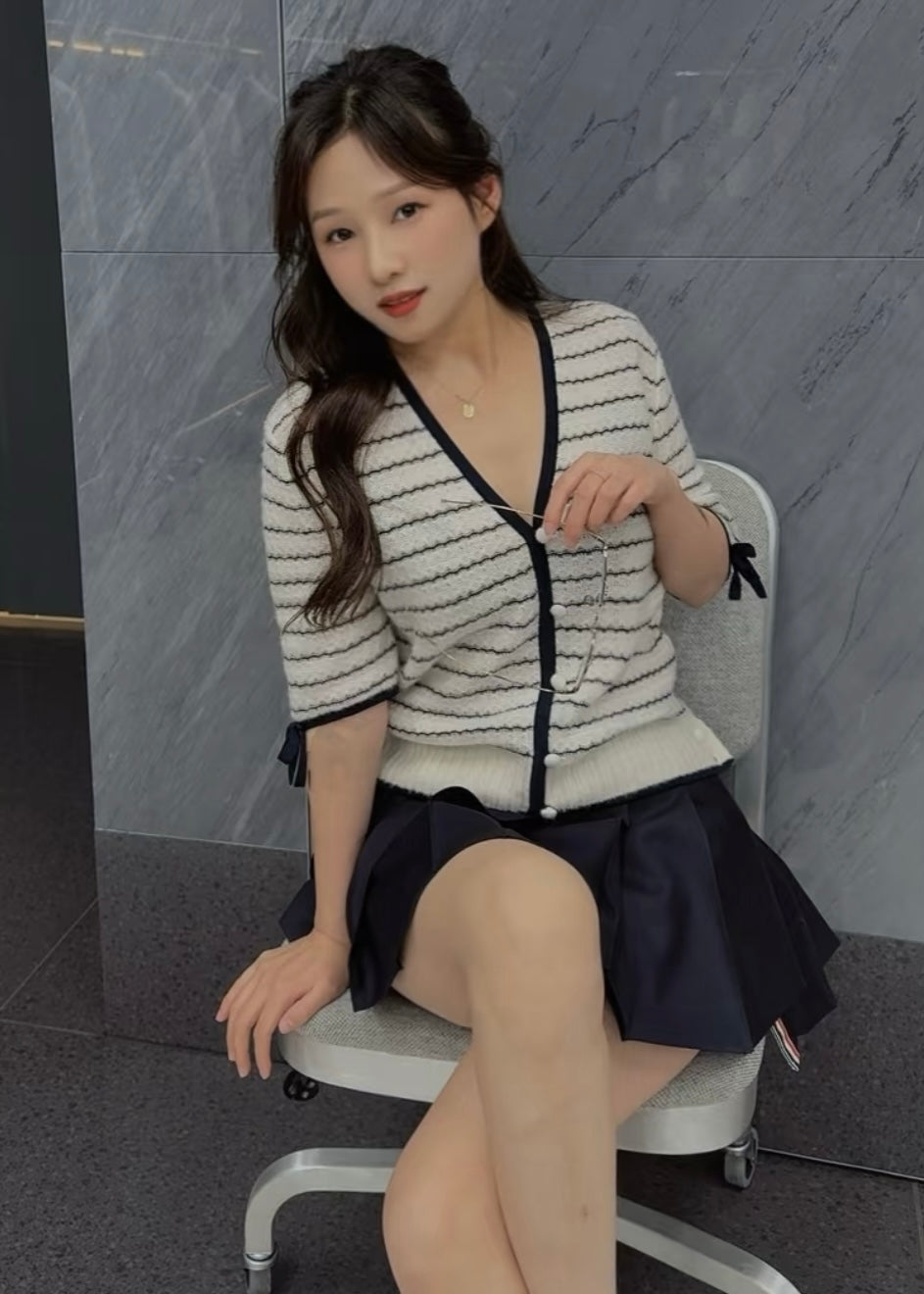 TJ셀러 / 톰브라운 니트가디건