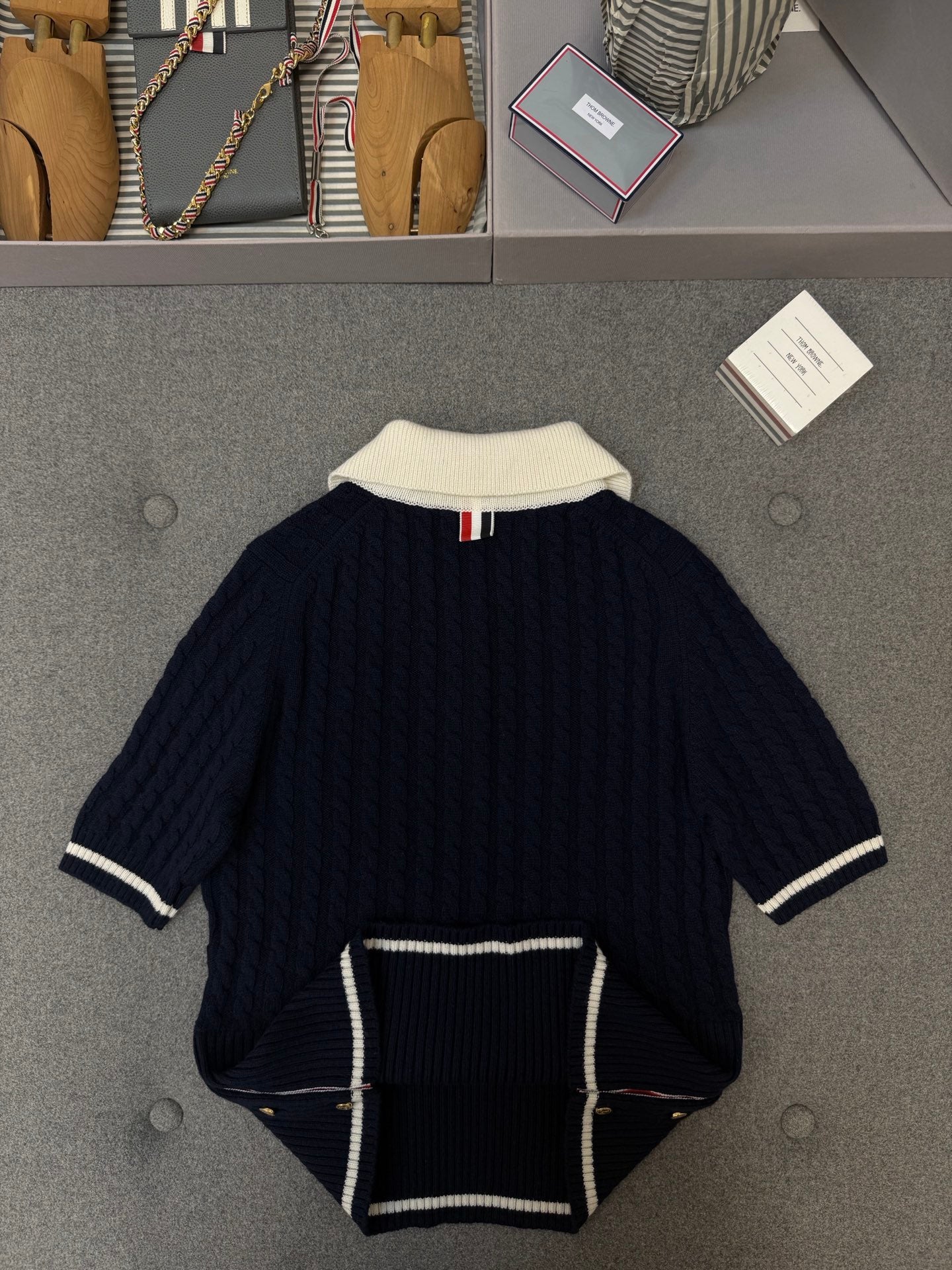 TJ셀러 / 톰브라운 편직반팔