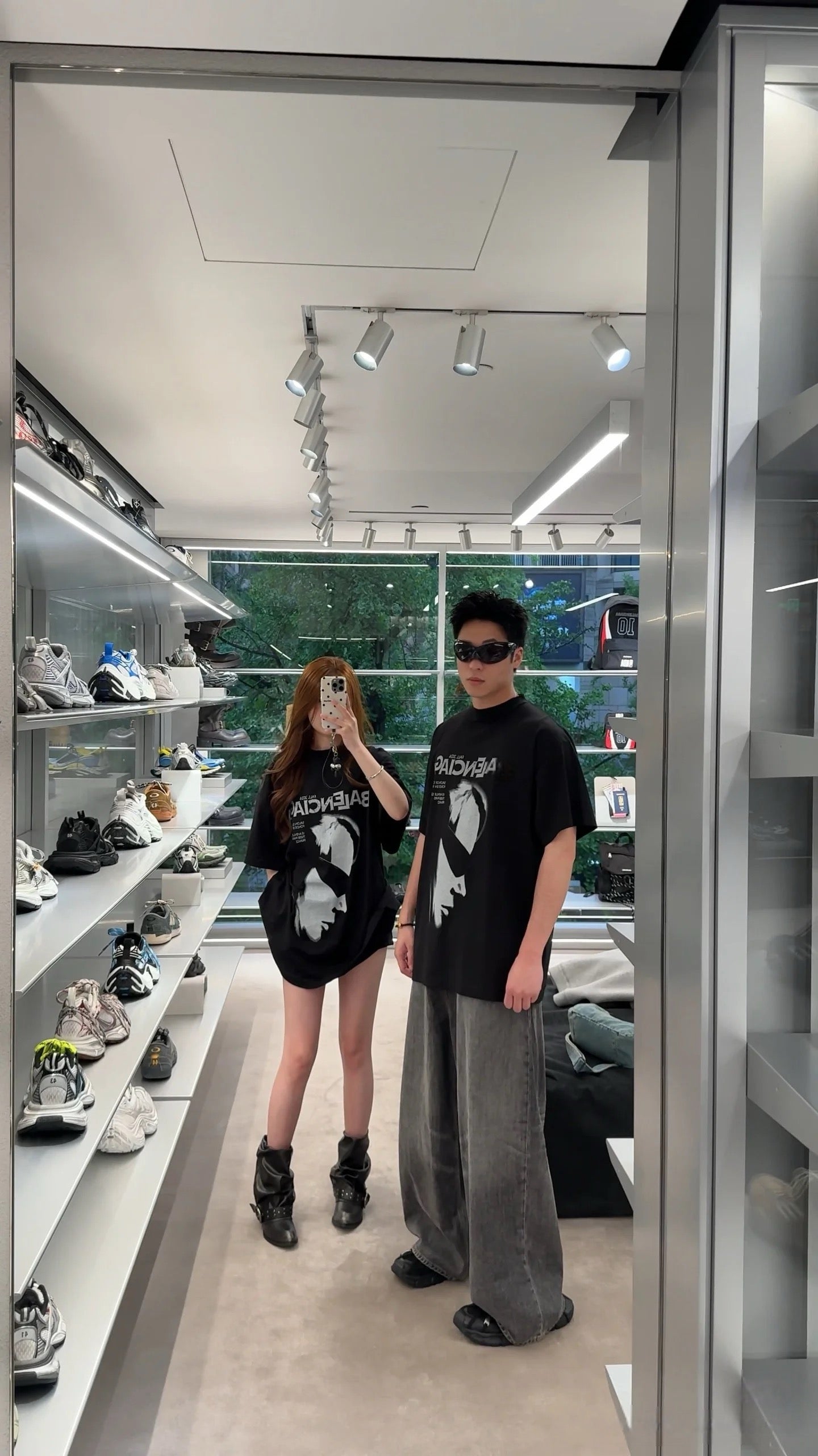 V공장 / 발렌시아가 반팔