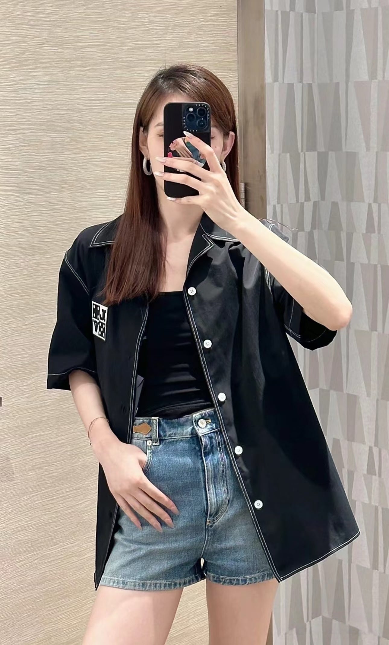 V공장 / 루이비통 반팔