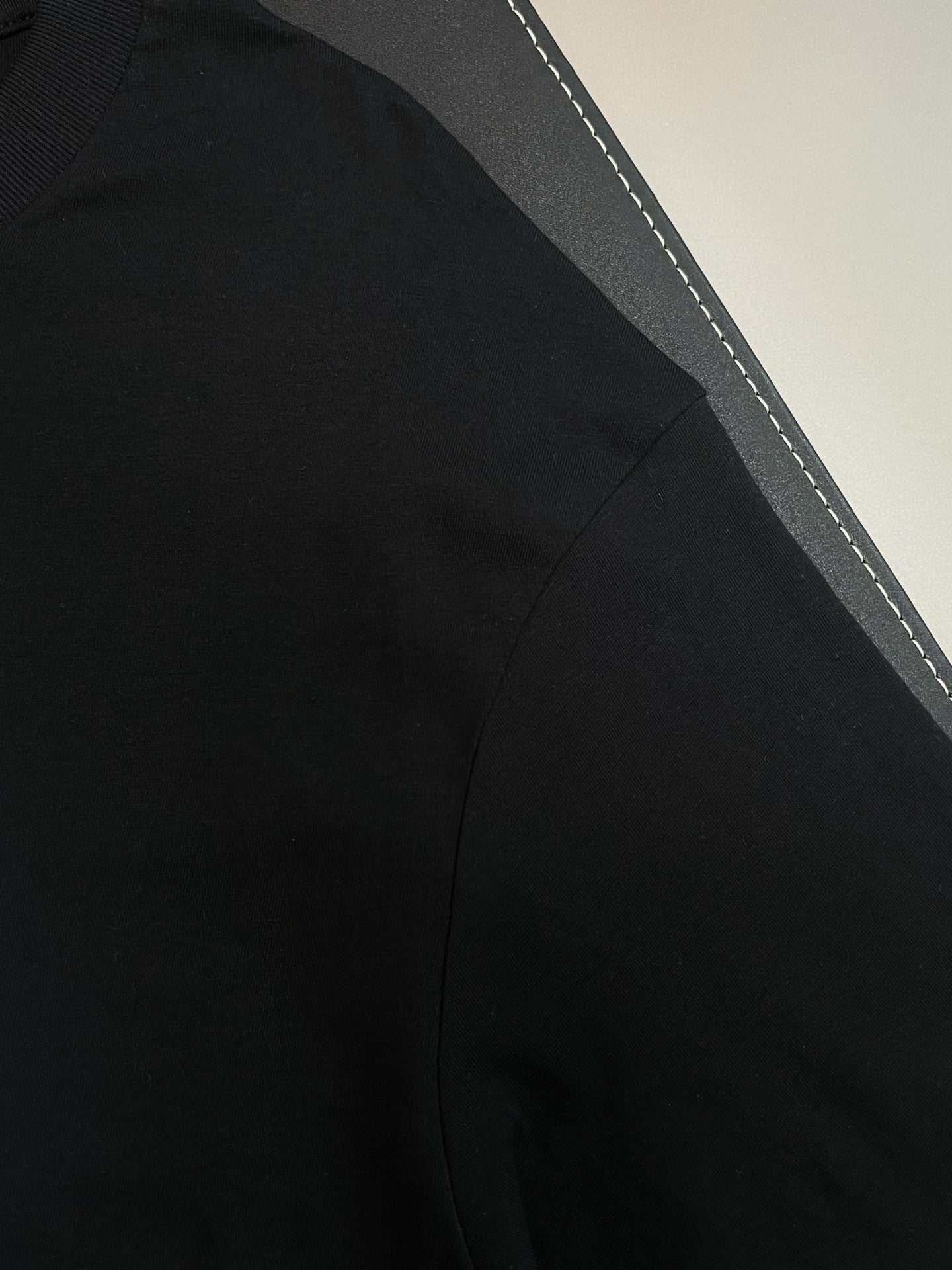 V공장 / 아미 칩버전 반팔