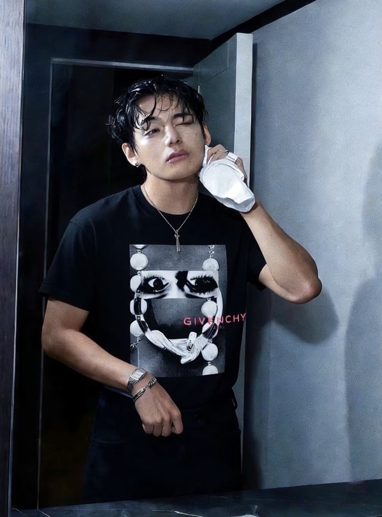 V공장 / 지방시 칩버전 반팔