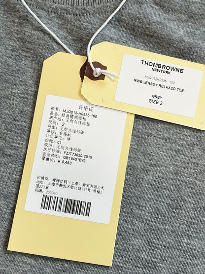 V공장 / 톰브라운 반팔