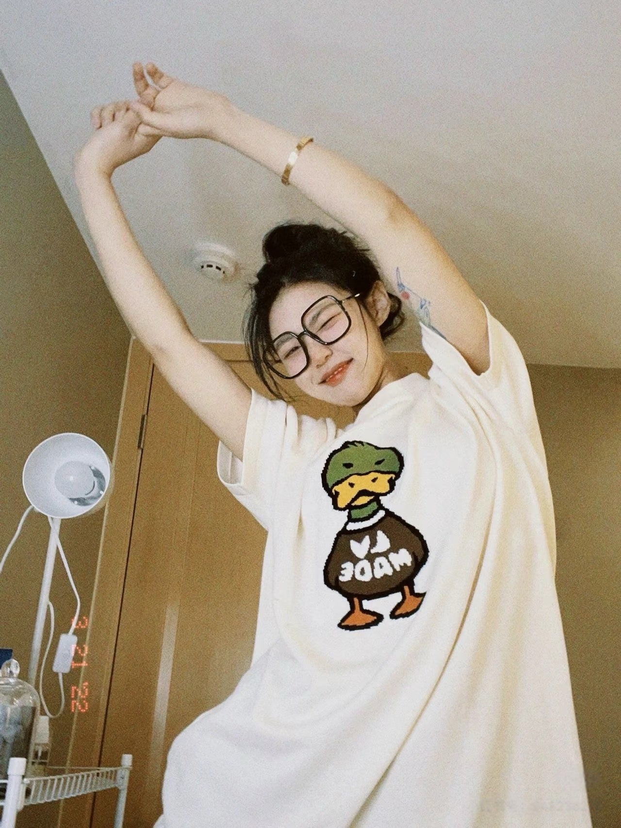 V공장 / 루이비통 반팔