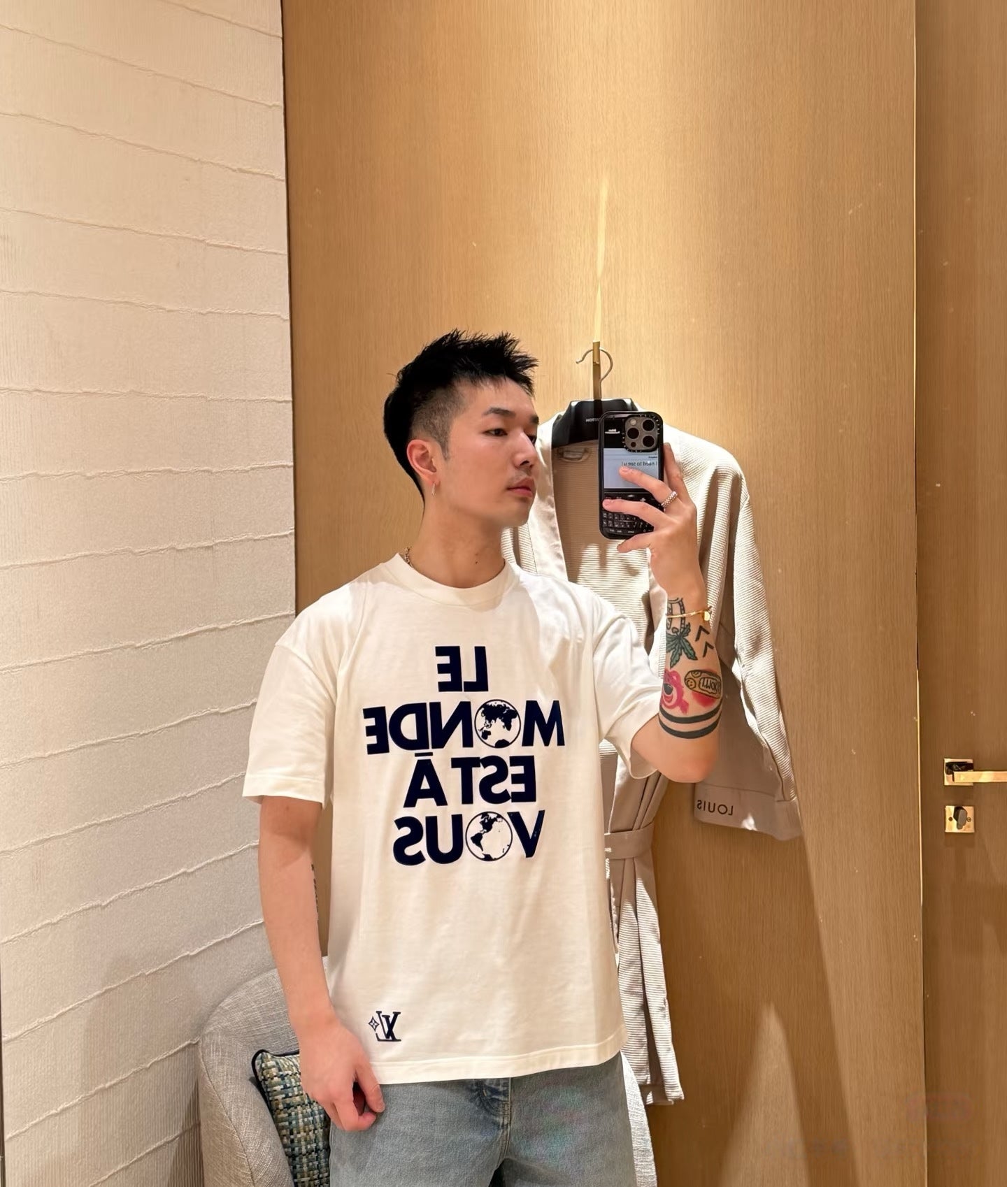 V공장 / 루이비통 반팔