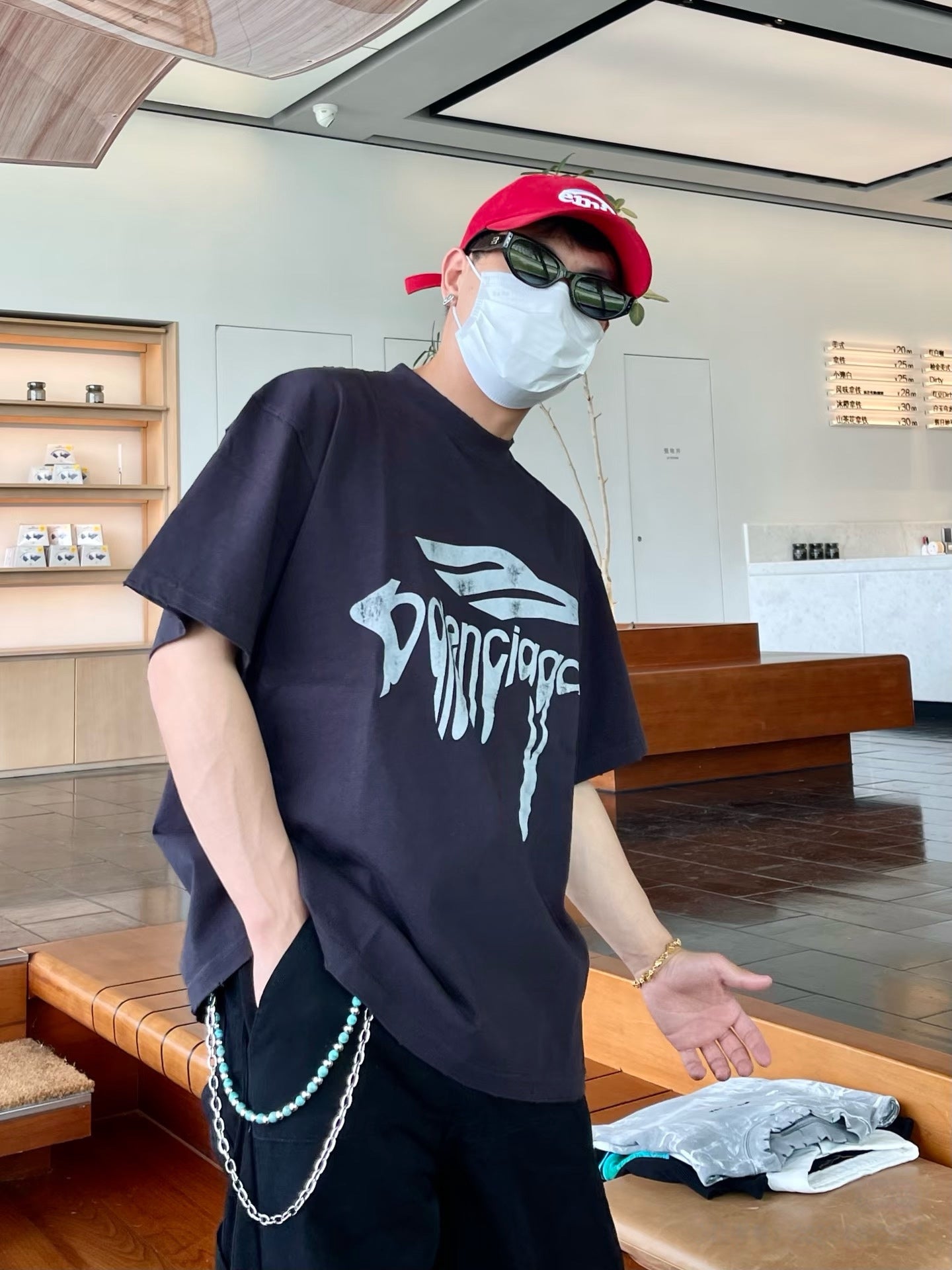 V공장 / 발렌시아가 반팔