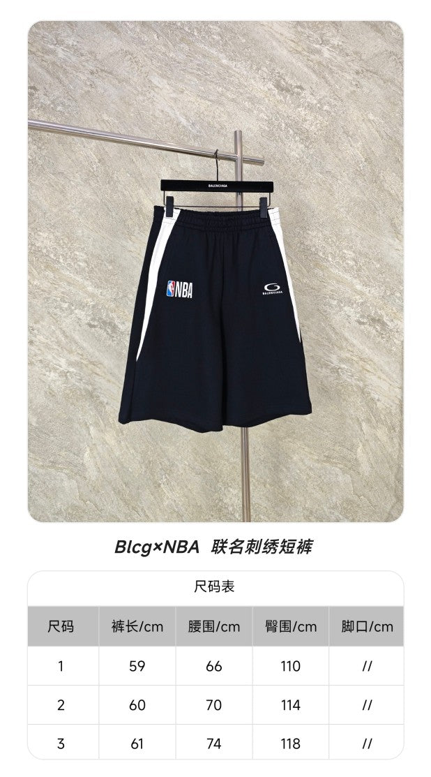 GTR / 발렌시아가 반바지