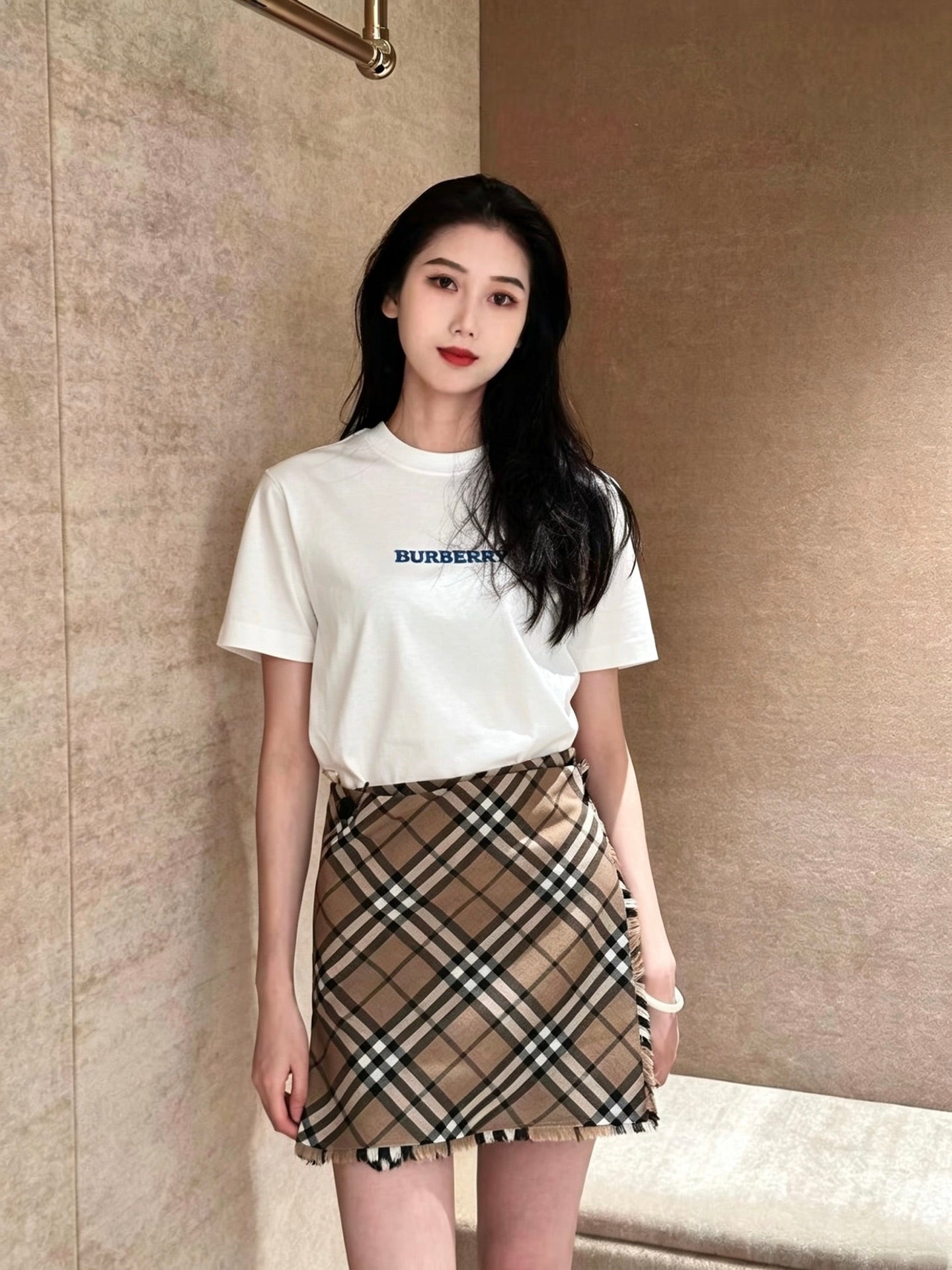 V공장 / 버버리 반팔