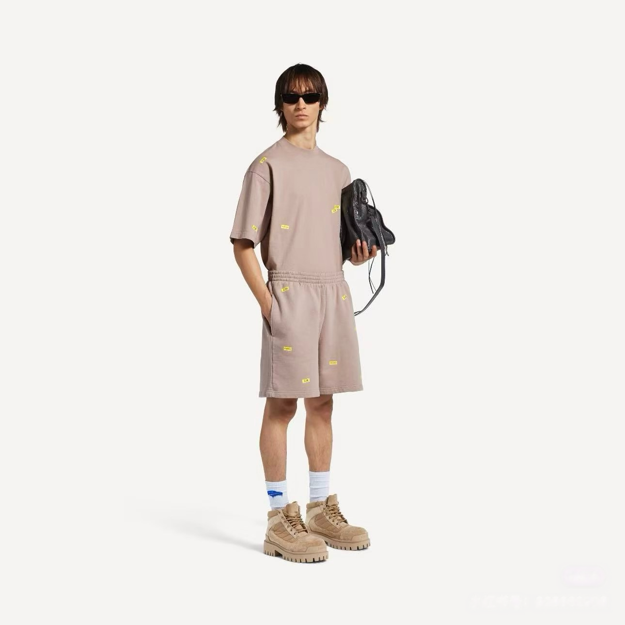 V공장 / 발렌시아가 반팔