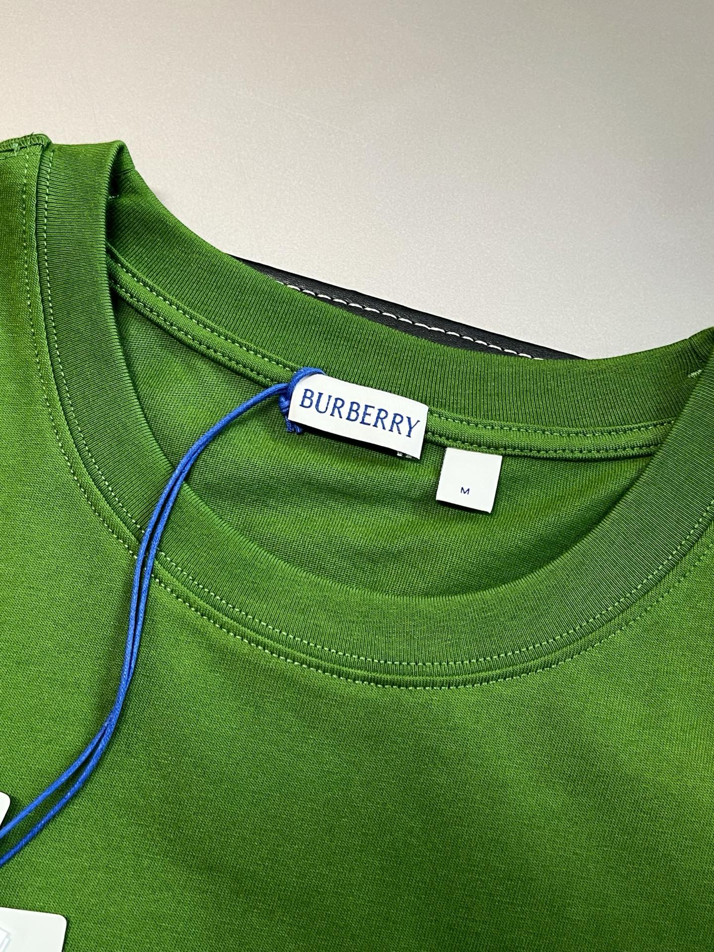 V공장 / 버버리 반팔
