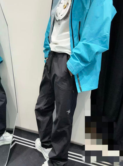 V공장 / 아크테릭스 바지