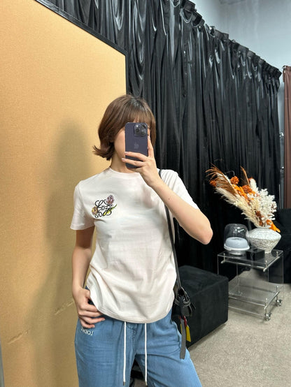 V공장 / 로에베 반팔