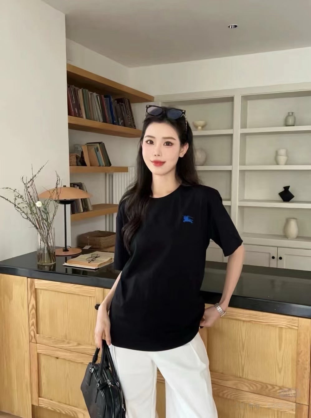 V공장 / 버버리 반팔