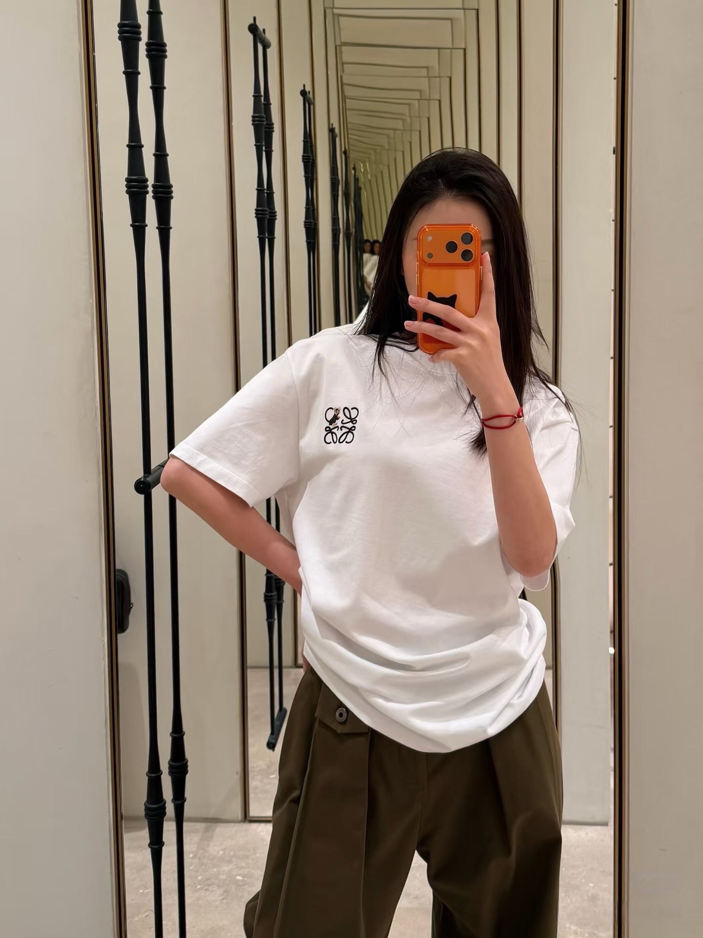V공장 / 로에베 반팔