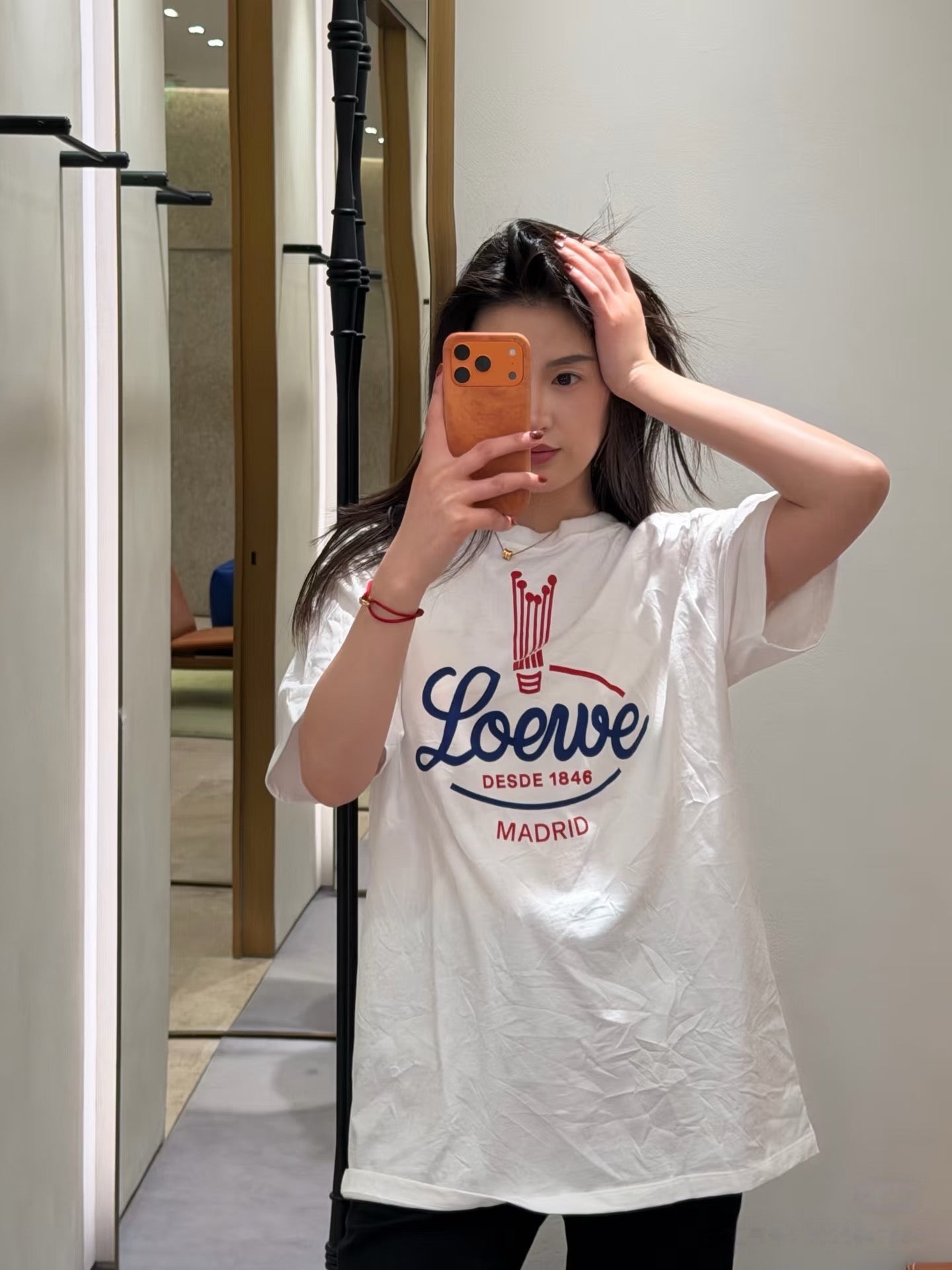 V공장 / 로에베 반팔