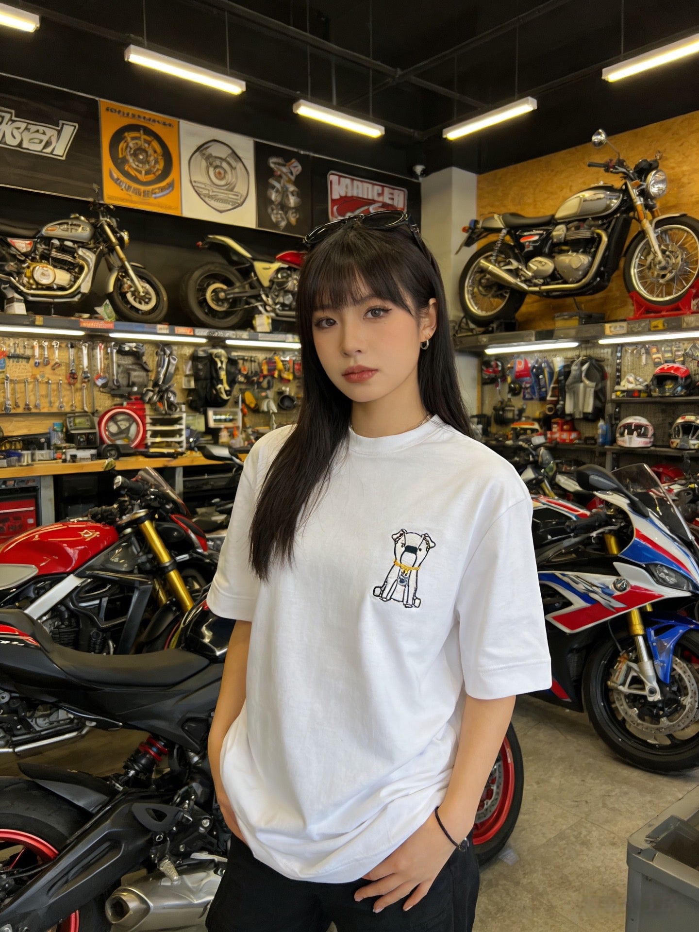 V공장 / 펜디 반팔