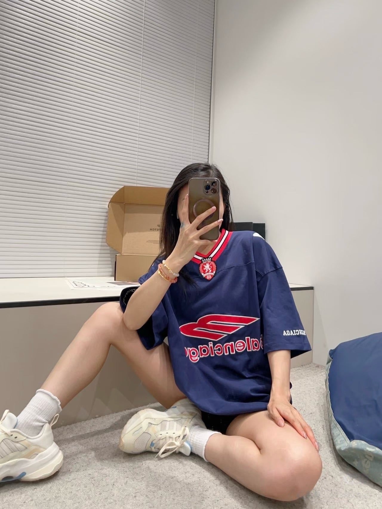 V공장 / 발렌시아가 반팔