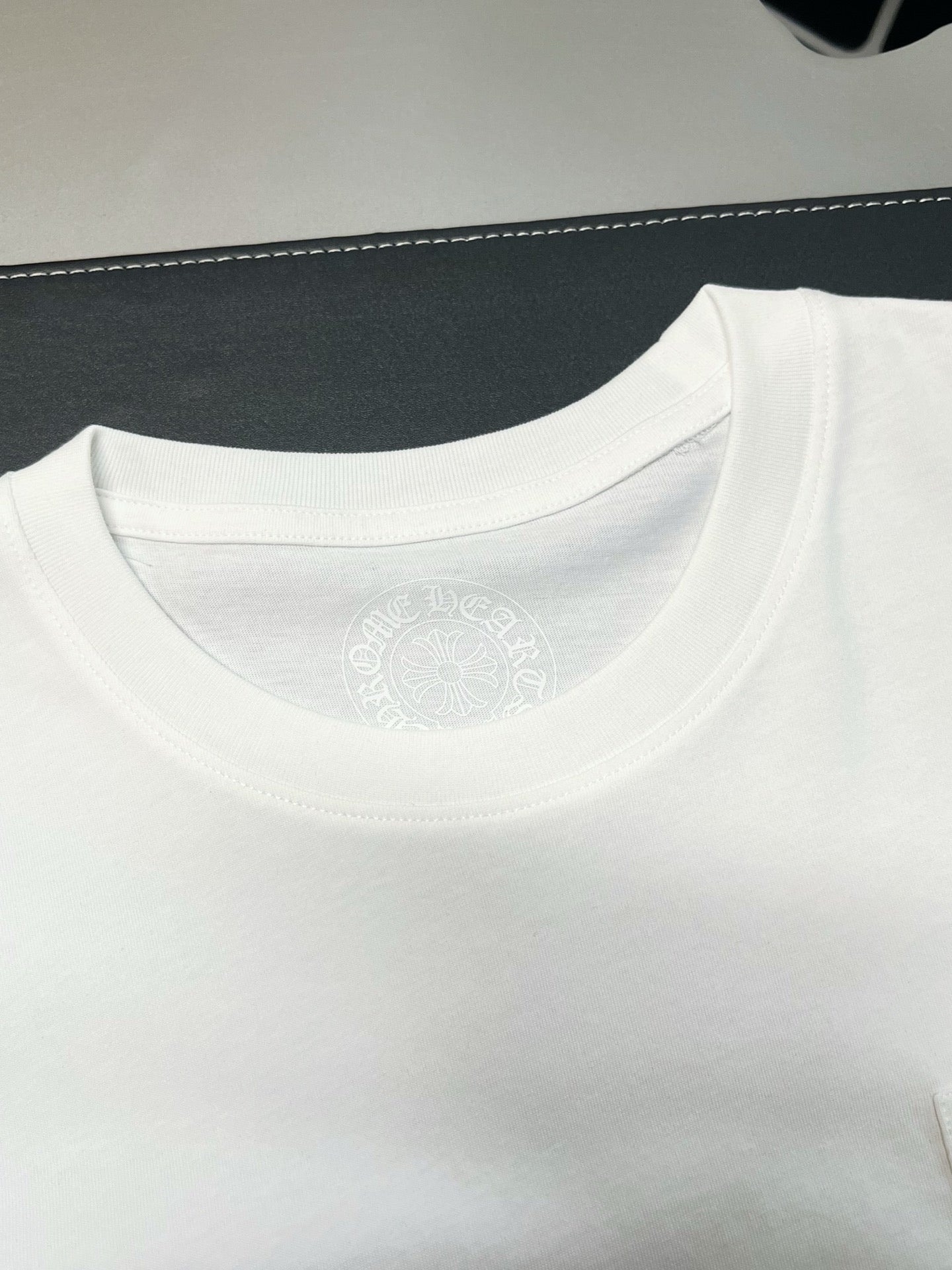 V공장 / 크롬하츠 반팔