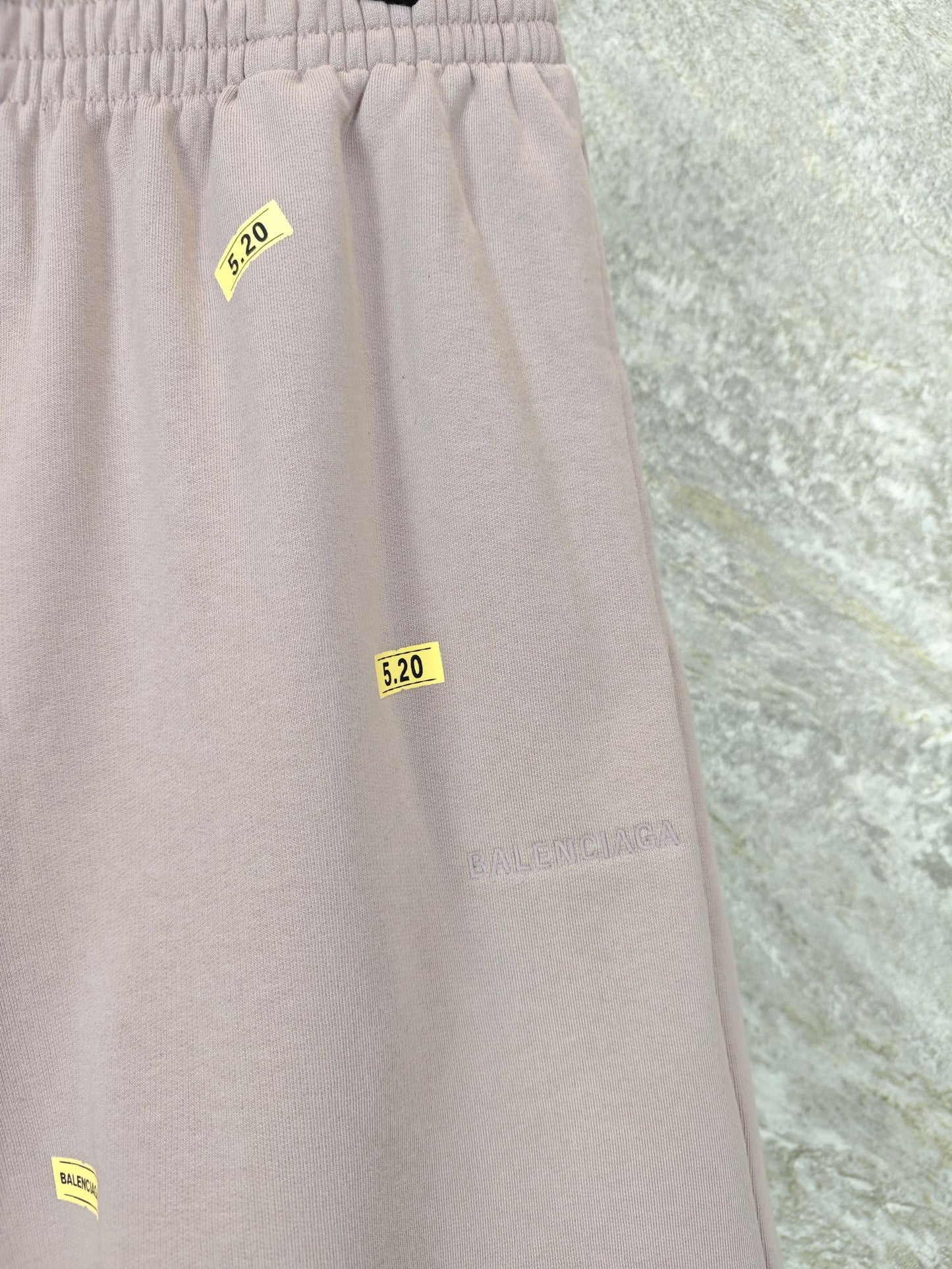 GTR / 발렌시아가 반바지