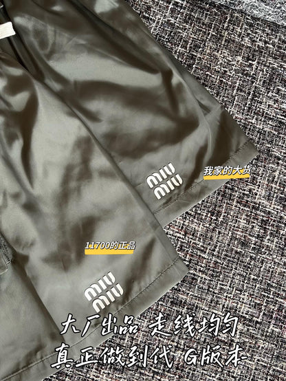 티모 / 미우미우 26년 봄여름 신상 미니스커트