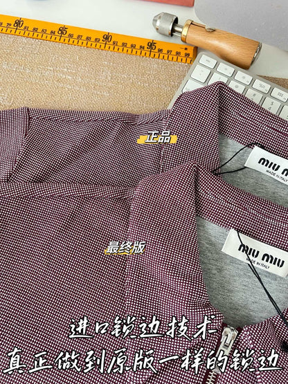 티모 / 미우미우 두 포켓 카라 반팔