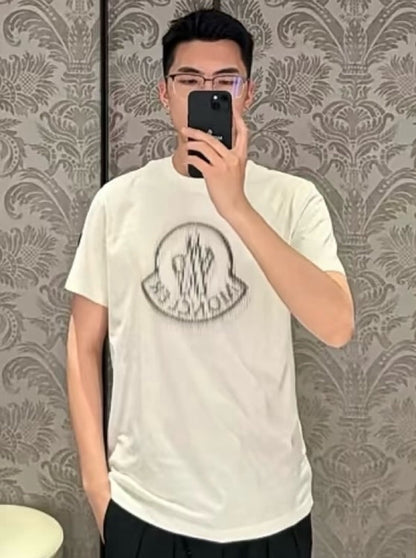 V공장 / 몽클레어 반팔