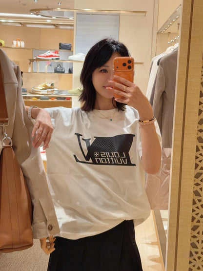 V공장 / 루이비통 반팔