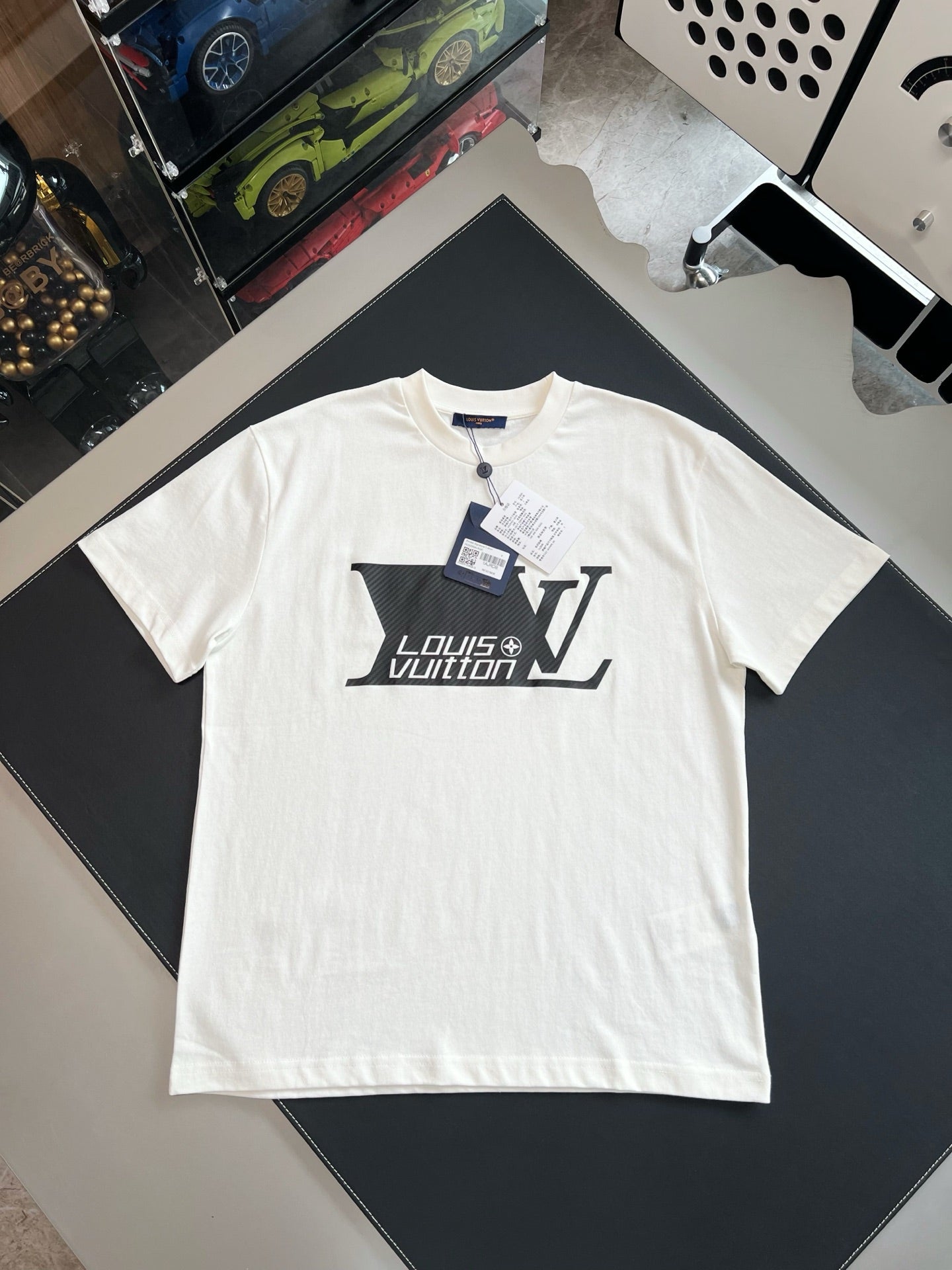 V공장 / 루이비통 반팔