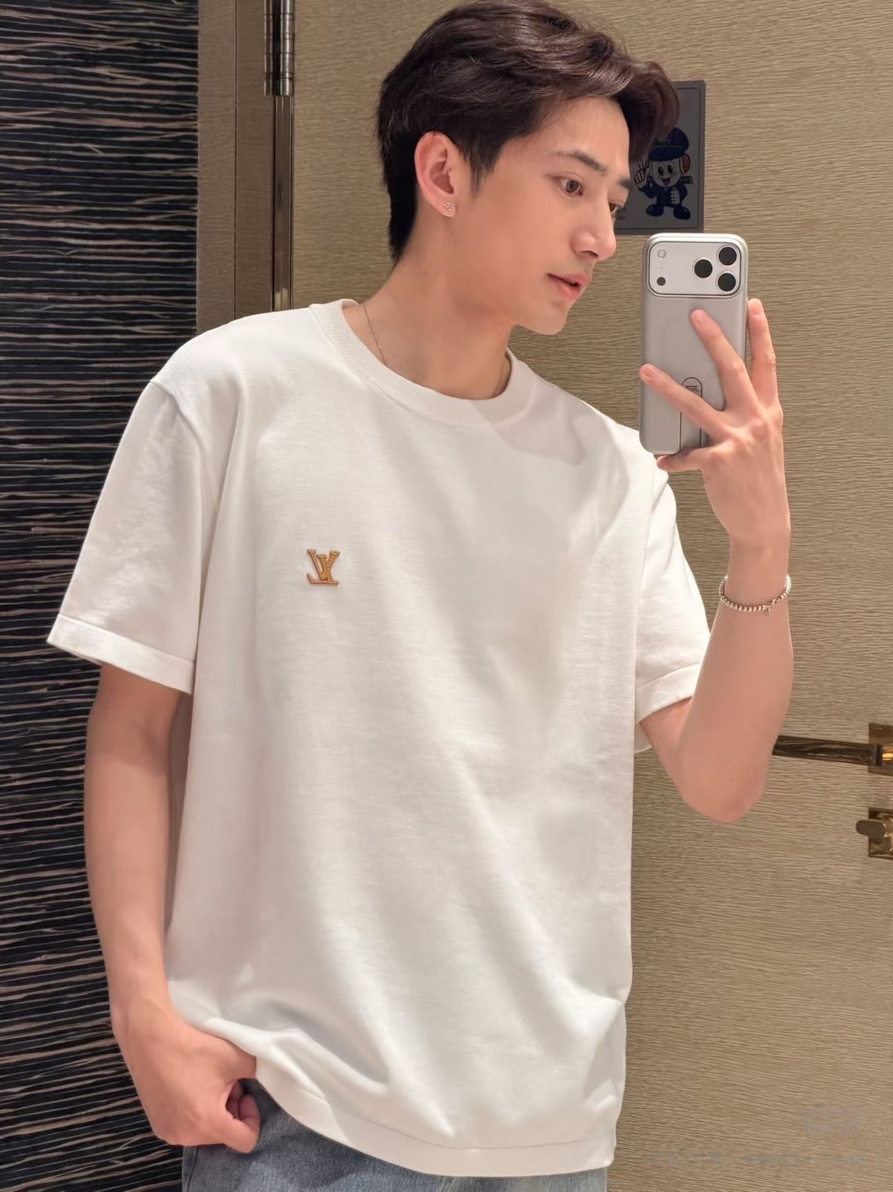 V공장 / 루이비통 반팔