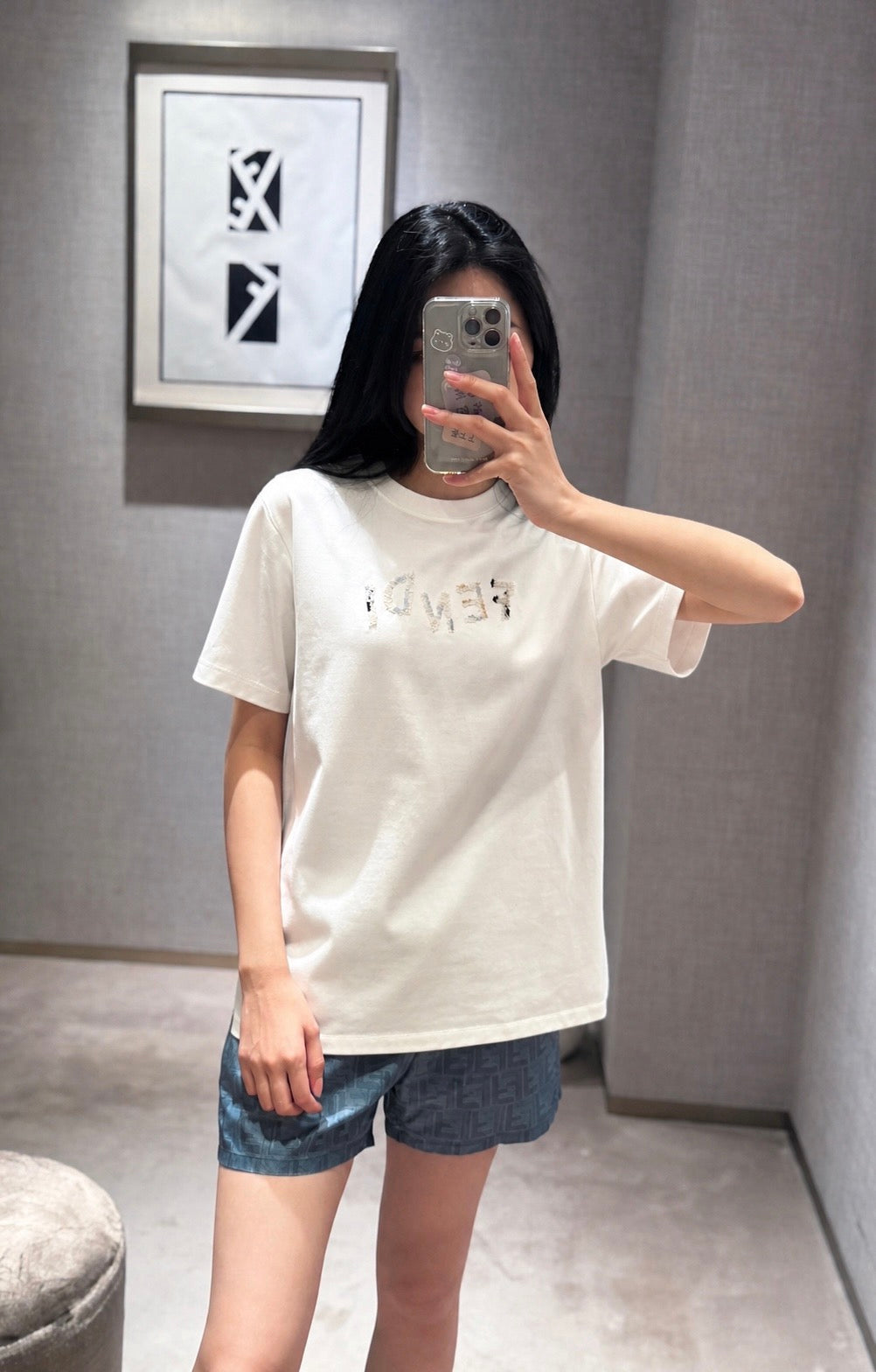 V공장 / 펜디 반팔