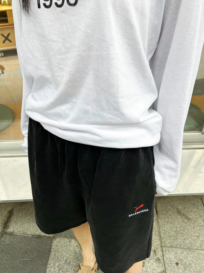 BVG / 발렌시아가 콜라보 반팬츠 워시드 블랙