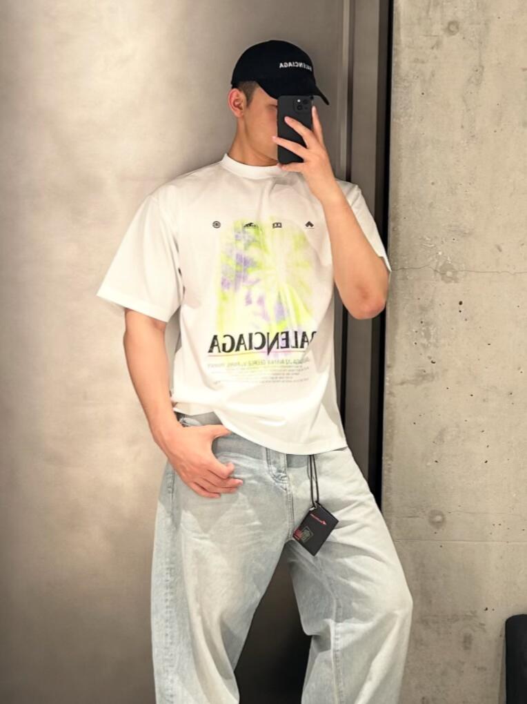BVG / 발렌시아가 미디엄 핏 티셔츠