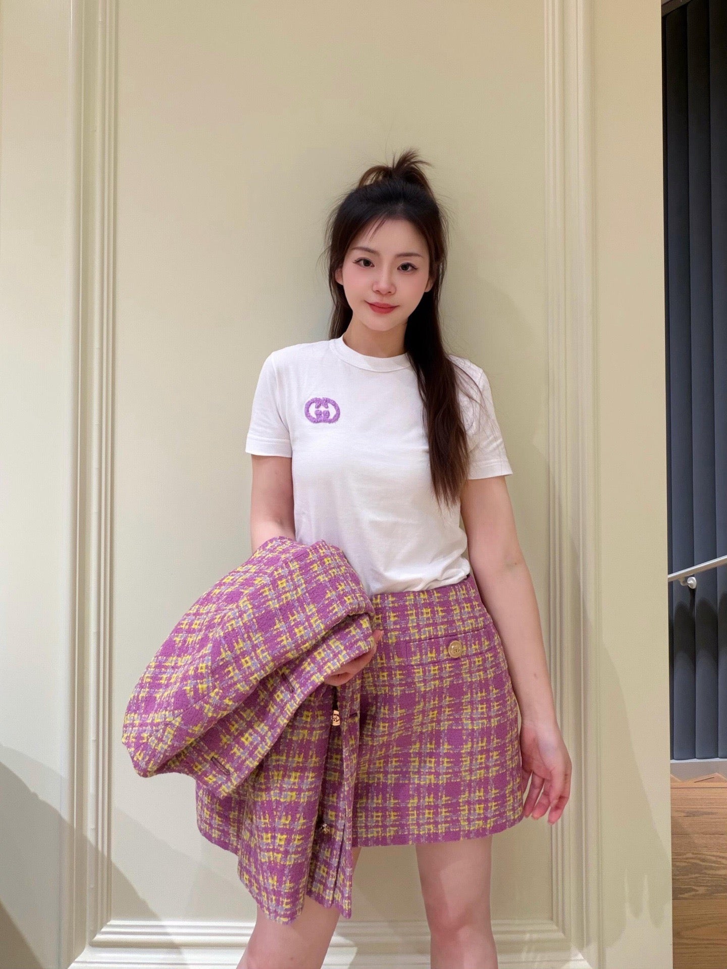 BVG / 구찌 장식 버튼 체크 반팔 티셔츠